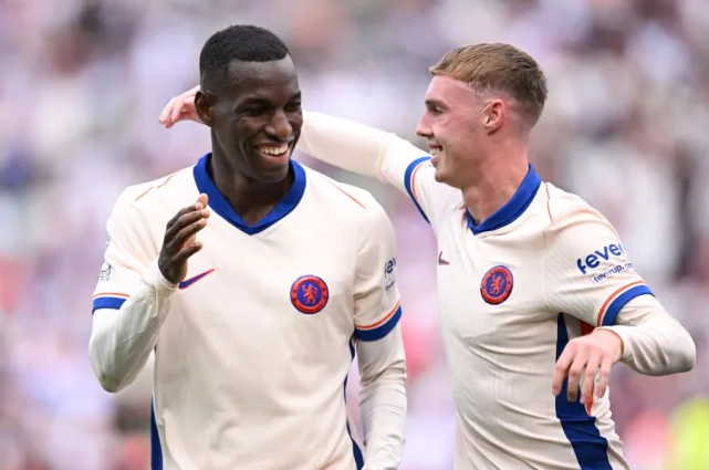 Câu chuyện toàn cảnh đằng sau phong độ thăng hoa của Chelsea 4