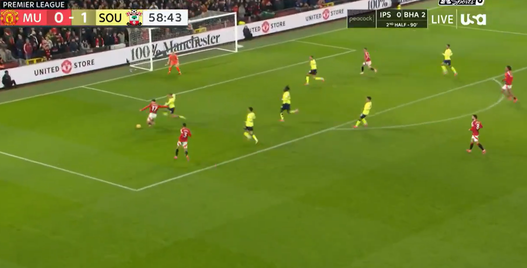 Cận cảnh pha bỏ lỡ khó tin của Antony trước Southampton 2