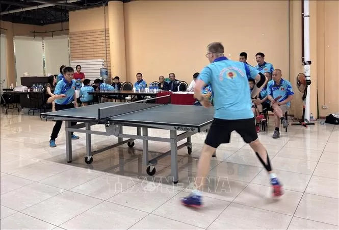Giải bóng bàn tăng cường tình đoàn kết của người Việt tại Nga