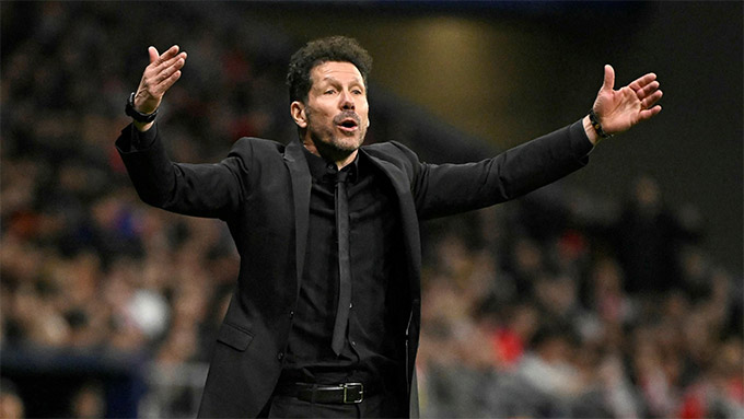 Chính HLV Simeone đã giúp đội nhà có chiều sâu đội hình