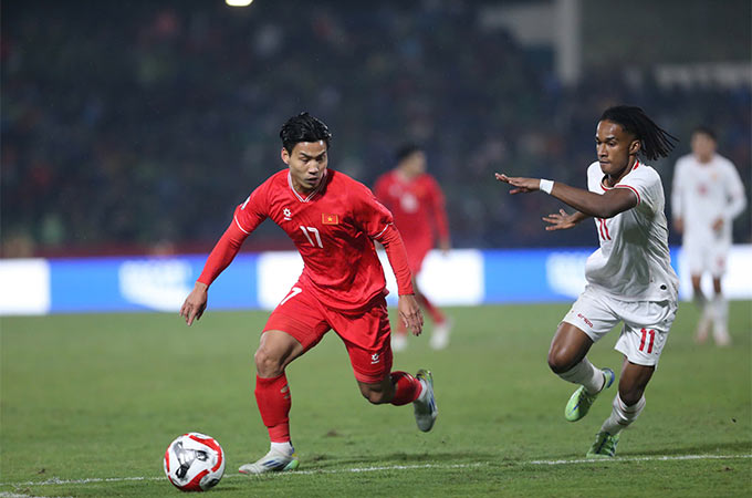 Văn Thanh nhiều khả năng sẽ có trận đá chính đầu tiên ở AFF Cup 2024 - Ảnh: Đức Cường